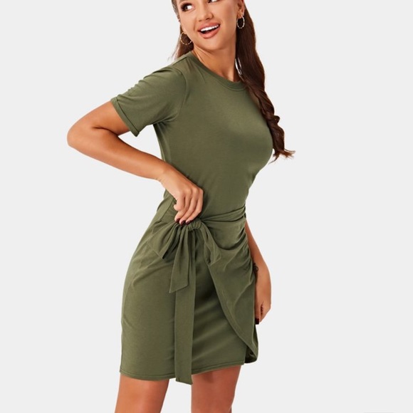HALARA Dresses & Skirts - Halara Everyday Tie Knot Ruched Mini Chill Dress-Belle